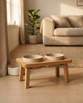 Elevated Oak Feeding Stand
